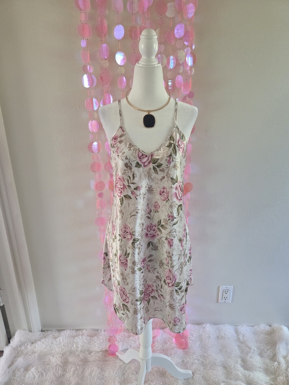 Vintage 90s Dentelle Pink Rose Floral Satin Slip Nightgown